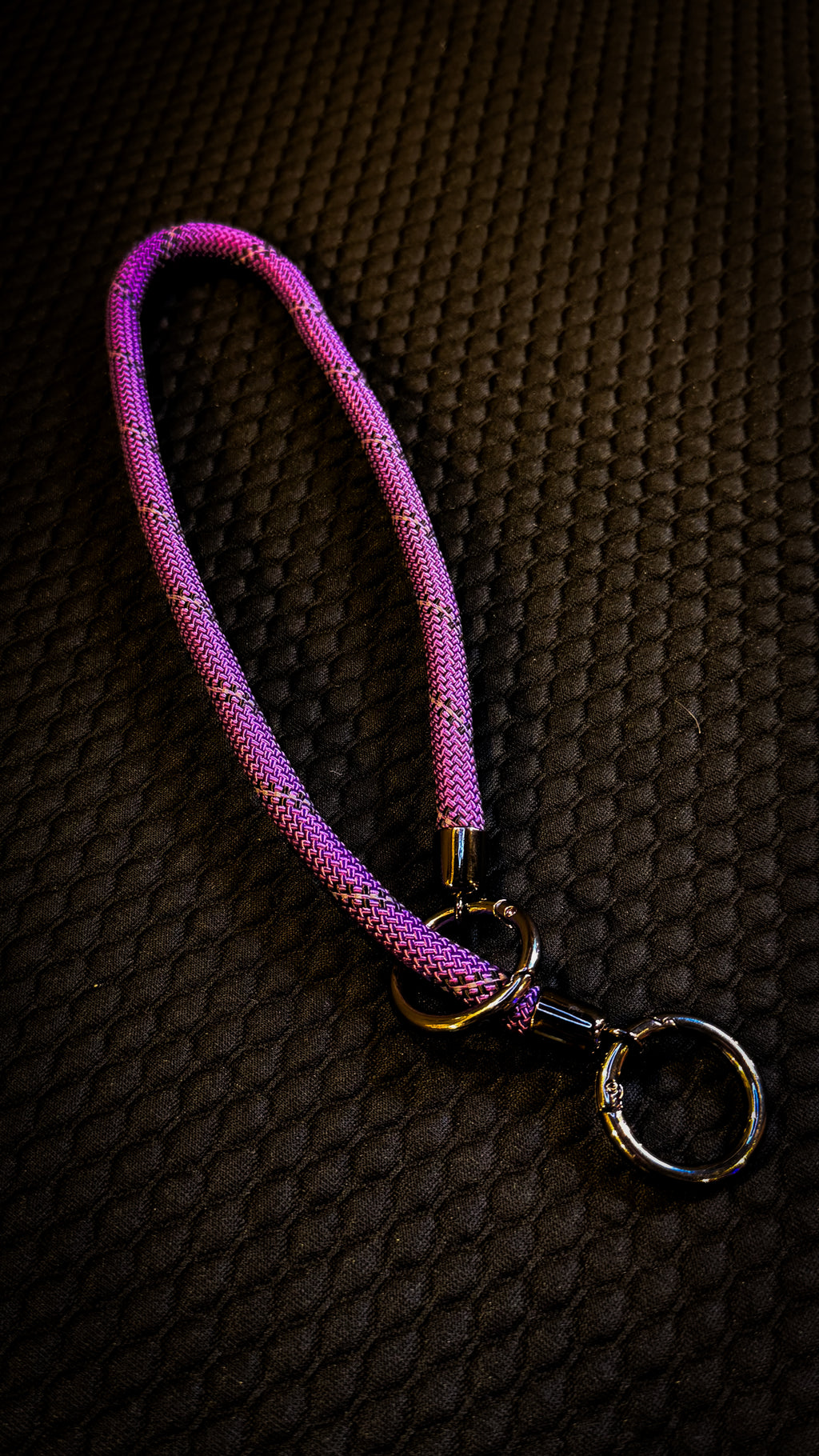 “Chokehold” keychain
