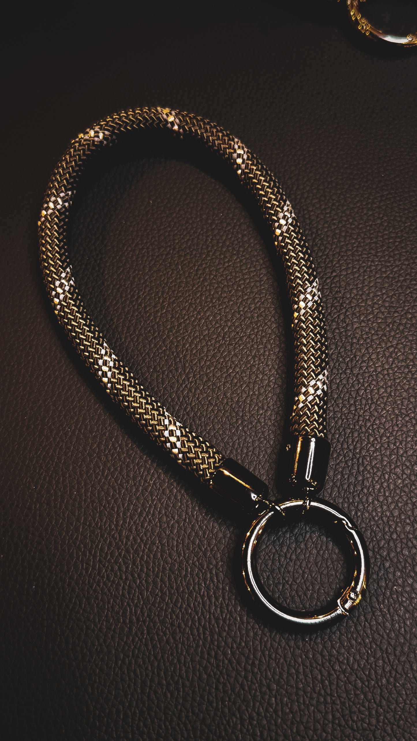 “Chokehold” keychain